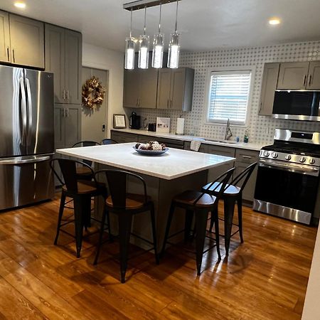 Spacious 3 Bedroom Ewing Home -Quiet Трентон Экстерьер фото